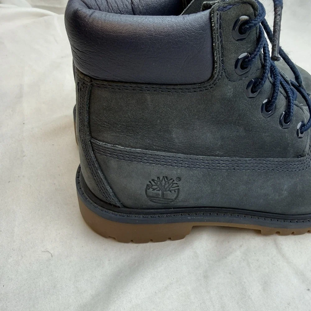 Boy Girl Timberland 6 In Premium Dark Blue Waterproof Boot TB0A171S Size 13.5